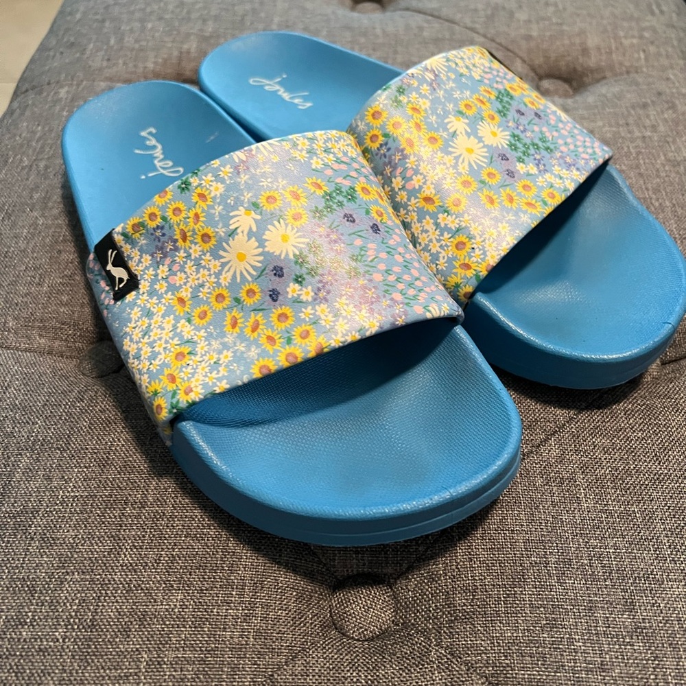 Joules Blue Floral Slide Sandals